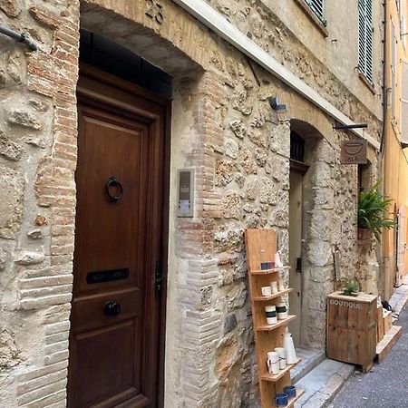 Appartements Climatises - Vieil アンティーブ エクステリア 写真