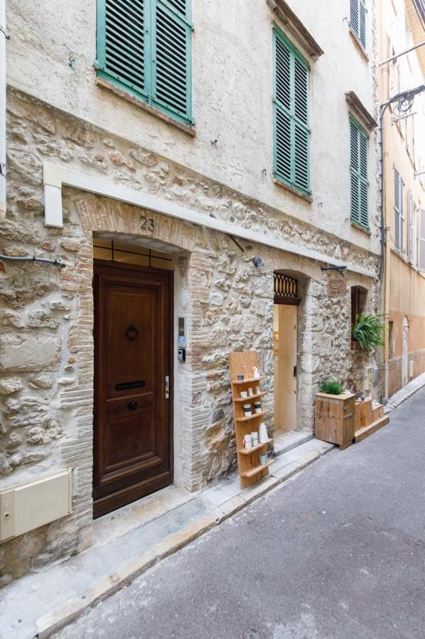 Appartements Climatises - Vieil アンティーブ エクステリア 写真