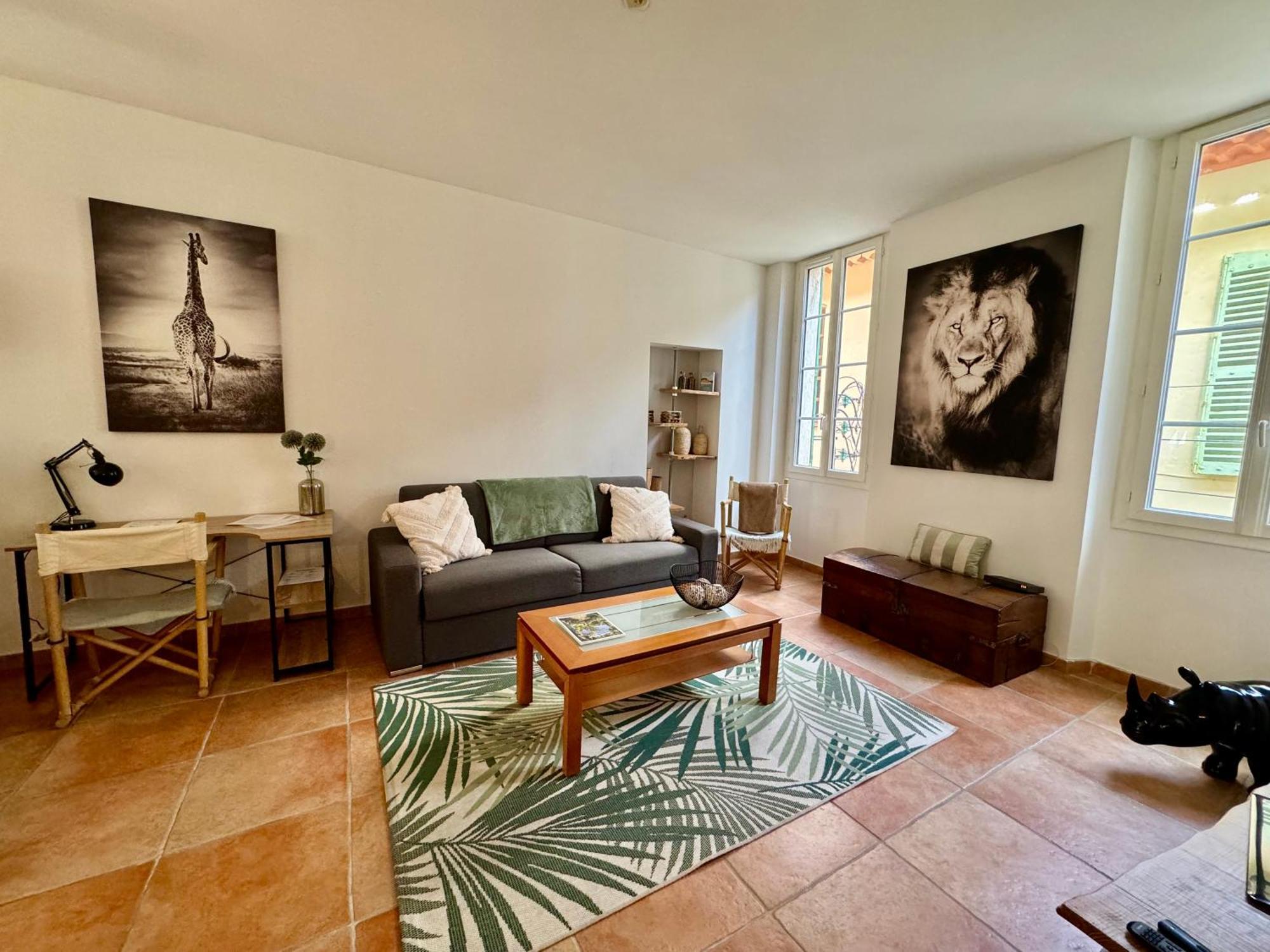 Appartements Climatises - Vieil アンティーブ エクステリア 写真